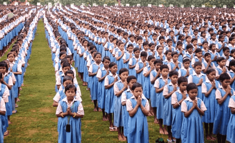 10 lines today news headlines in english for school assembly 2023